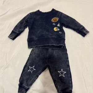 Little Miss Black Star Sweatpants and Jogger Set
